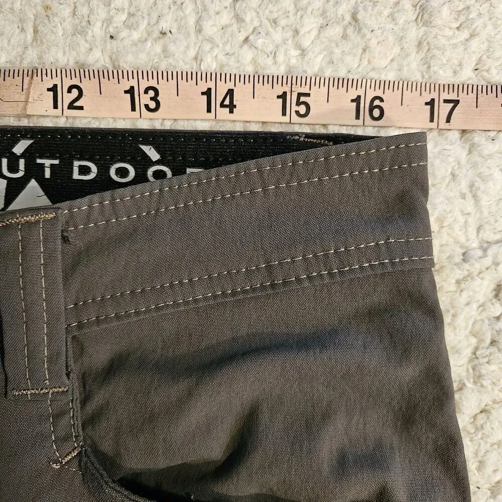 Wrangler Outdoor Cargo Hiking Pants Men's Grey Size 32x32 Lightweight Utility
